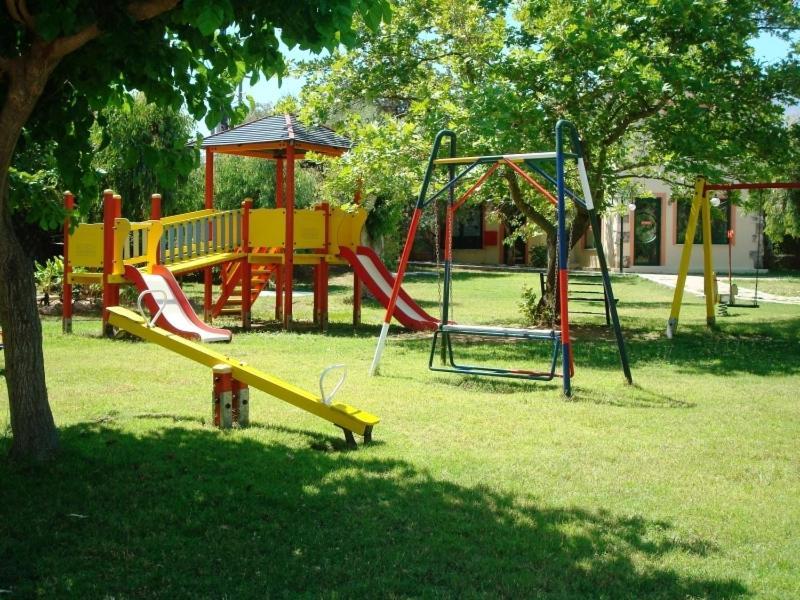 Mare Monte Beach Hotel Georgioupoli Ngoại thất bức ảnh