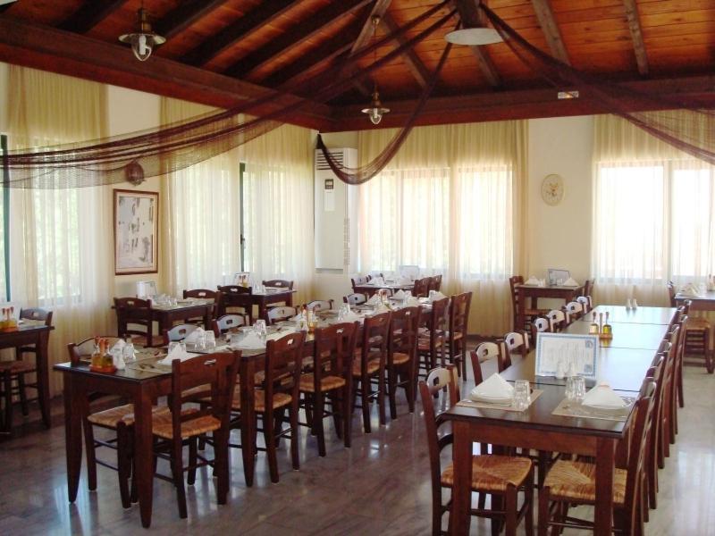 Mare Monte Beach Hotel Georgioupoli Ngoại thất bức ảnh